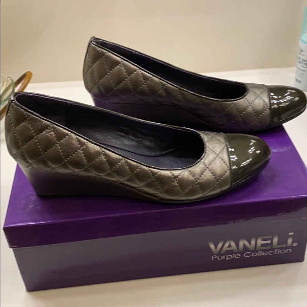 Van Eli Wedge Heels 8.5 Slim